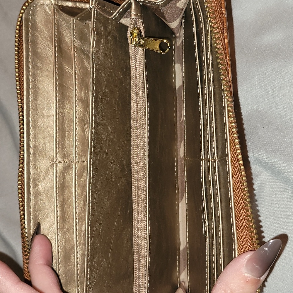 ANNE KLEIN WALLET - Picture 5 of 7